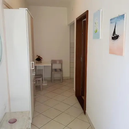 Apartment Dora