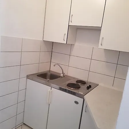 Apartment Dora