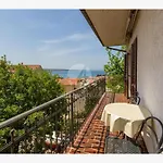 Dora Appartement Selce